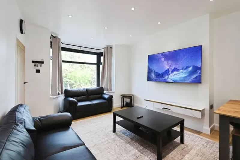 2 Bedroom Semi Detached House Sheffield South Yorkshire