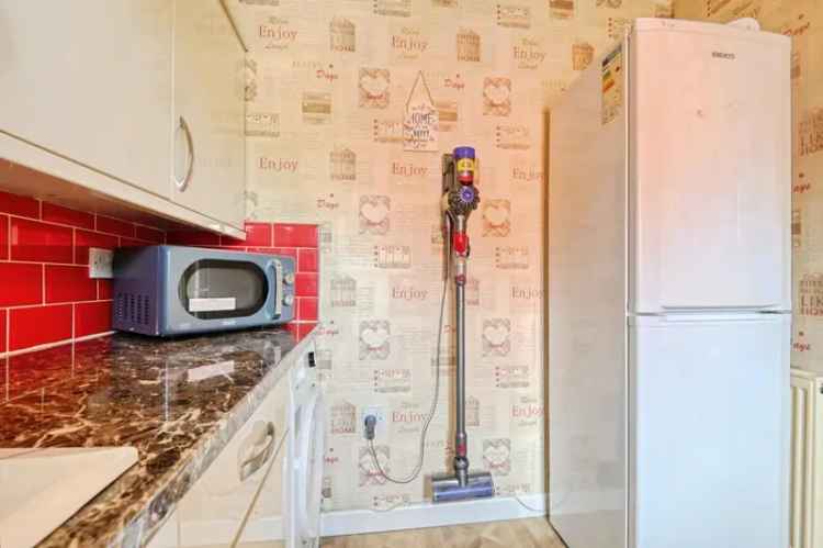 2 Bedroom House For Sale Tamworth Two Gates