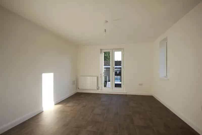 2 Bedroom House To Rent