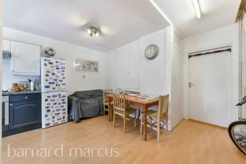 4 Bedroom House Roehampton Near Richmond Park Chain Free