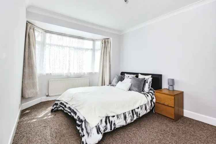 3/4 Bedroom Detached House Green Road Bournemouth