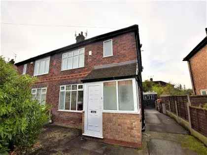 3 Double Bedroom House East Didsbury Modern Kitchen Family Bathroom