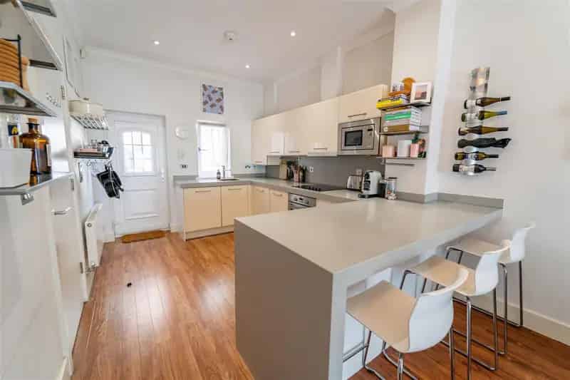 4 Bedroom Townhouse House to Rent in Harborne