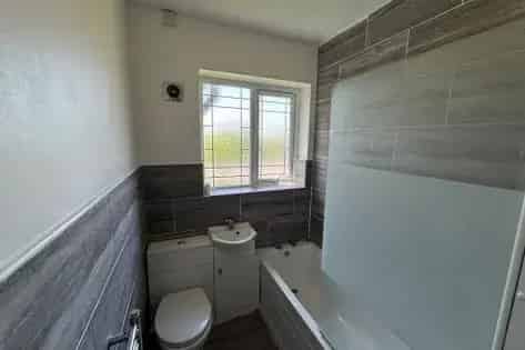 130m² Furnished 1-Bedroom Flat Birmingham Zero Deposit Available