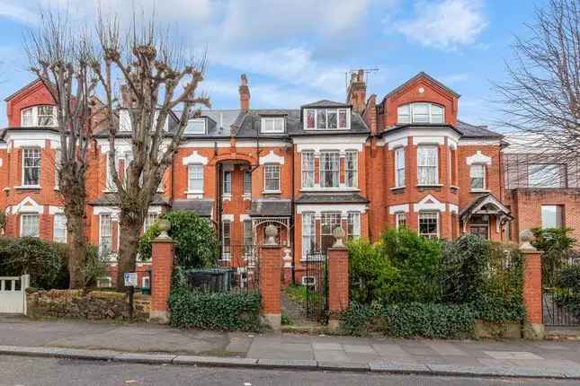 Terraced house for sale in Coolhurst Road, London N8