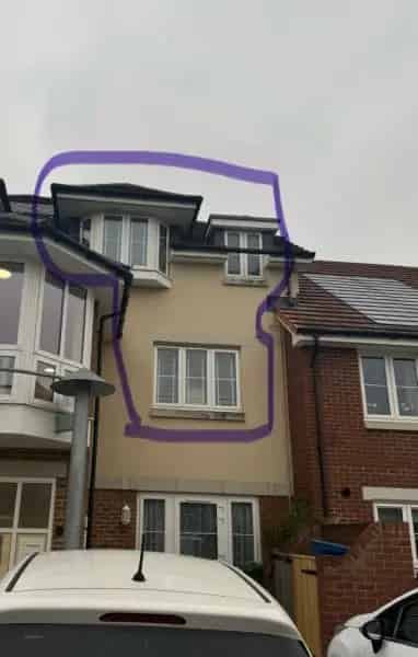 2 Bed First Floor Duplex Flat with Storage and Green Area