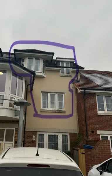 Flat For Rent in Rushmoor, England