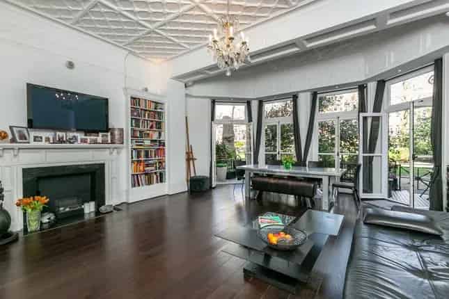2-Bed Flat for Sale Bramham Gardens SW5 New Lease Extension