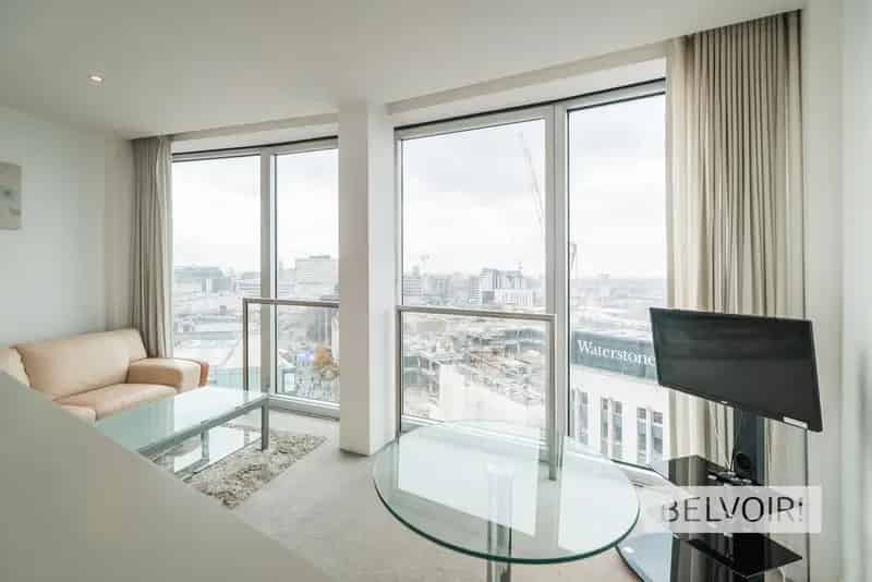 Studio to Rent