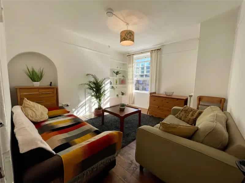 1 Bedroom Flat London New Cross Zone 2 July 2025