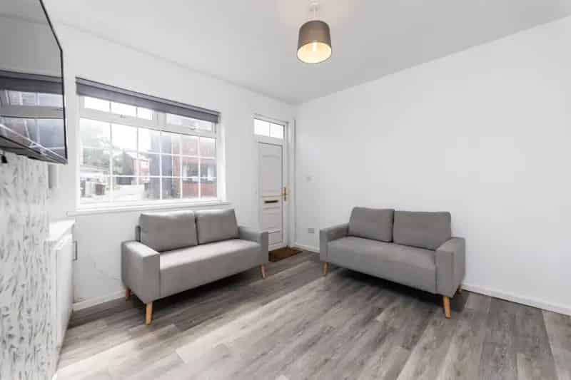 2 Bedroom End Terrace House For Sale - Normanton