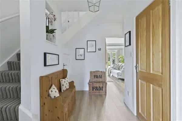4-Bedroom Semi-Detached Cottage Walters Ash