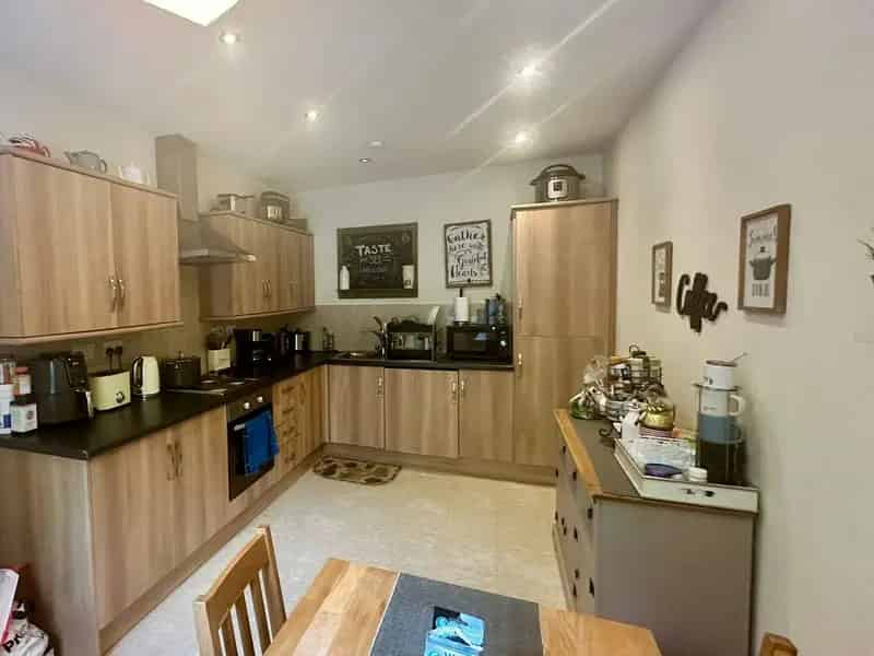 2 Bed Duplex Apartment in Prestwich - 1000 sq ft