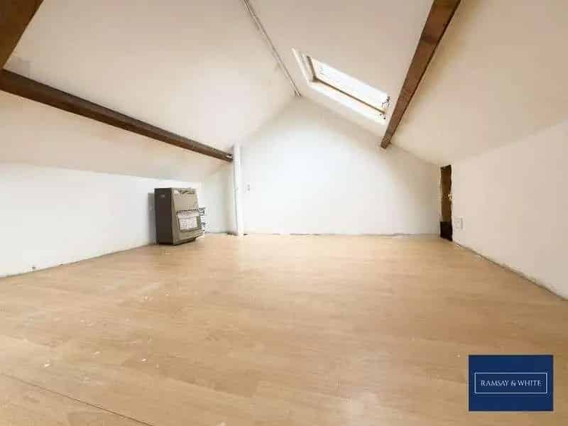3 Bed Terraced House for Sale in Banwen