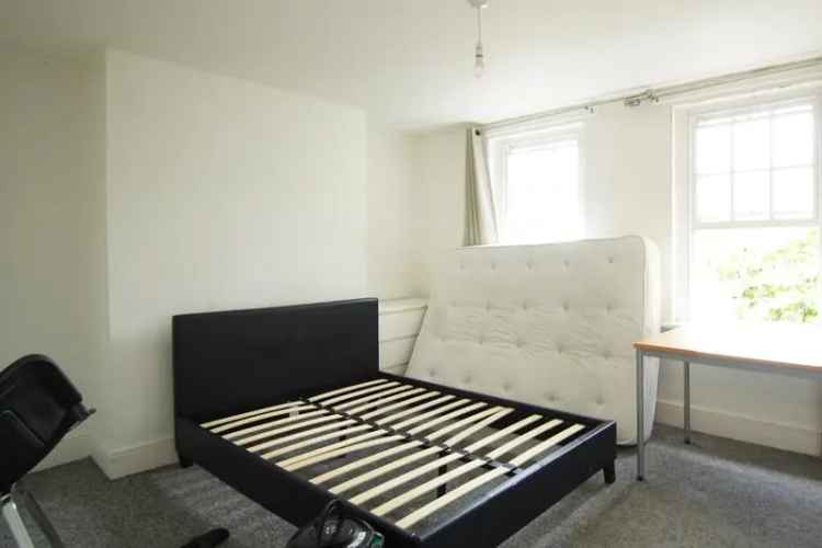 4 Bedroom Student Maisonette Fully Furnished Available July 22