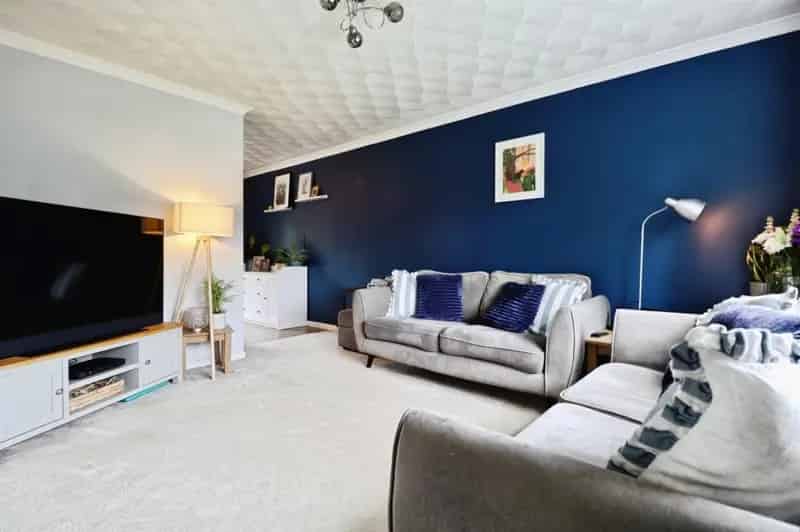 3 Bedroom Semi Detached House Llantrisant Extended Family Home