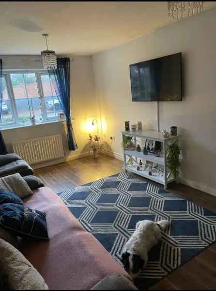 Flat For Rent in Welwyn Hatfield, England