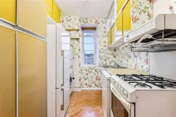 Belsize Avenue, Belsize Park, London, NW3 4BG | Property for sale | Savills