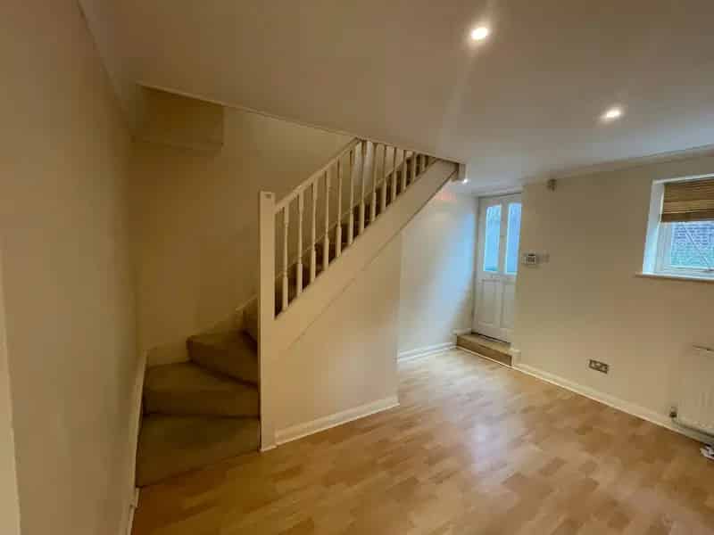 Two Bedroom House Near Preston Park