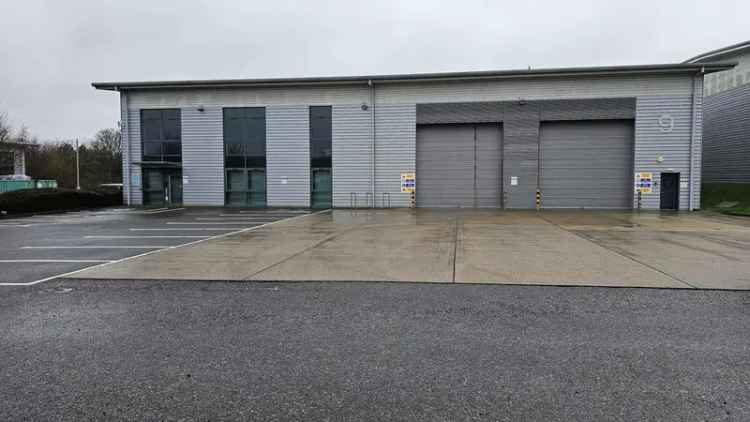 Modern Warehouse Unit To Let in Prominent Location