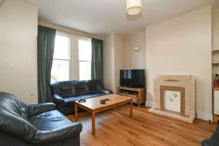 6 Bedroom Terraced House for Sale in Brighton