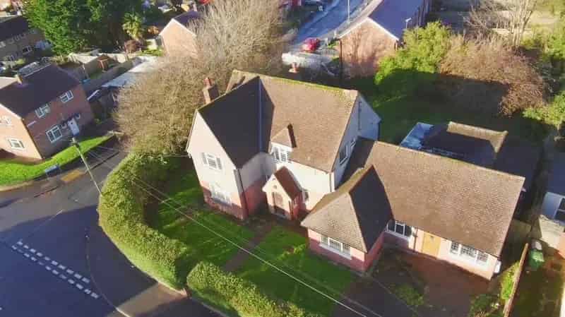 8 Bedroom Detached House with Annex