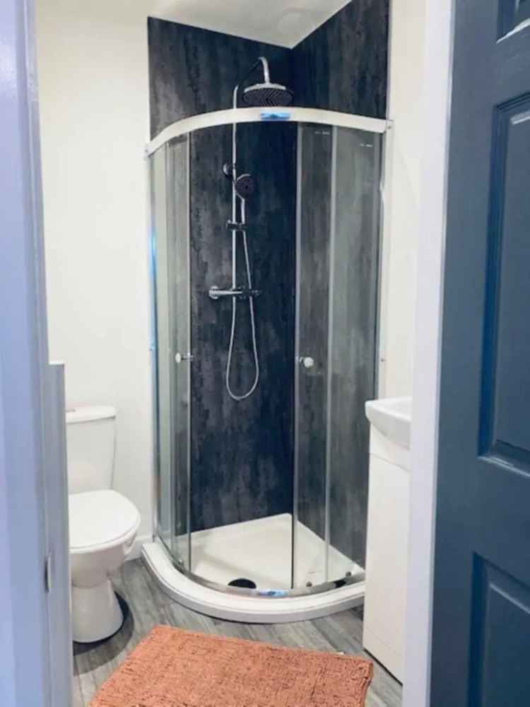 4 Bedroom House Share En Suite Rooms Bills Inclusive