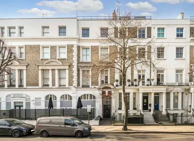 Studio Apartment Ladbroke Grove W11 High Ceilings Long Lease