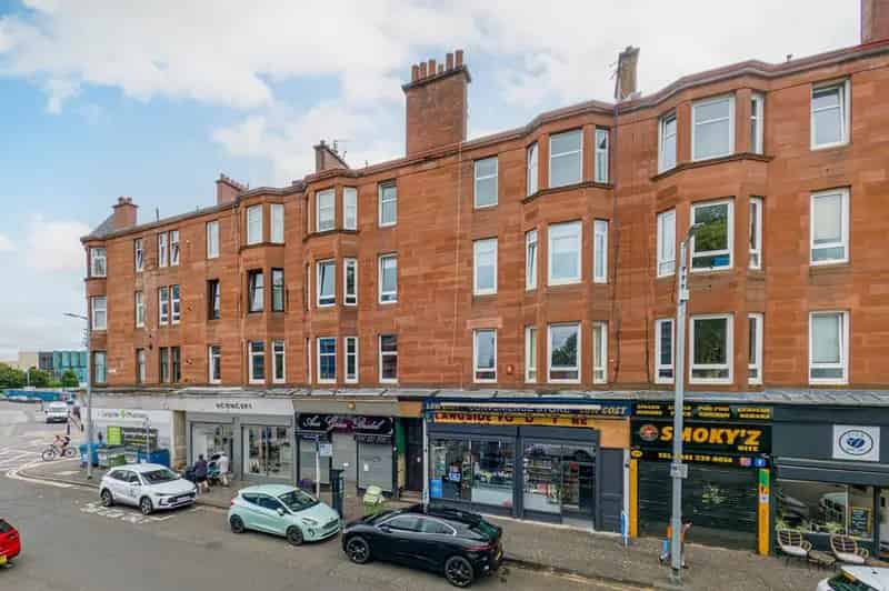 2 Bedroom Apartment for Sale in Shawlands Glasgow