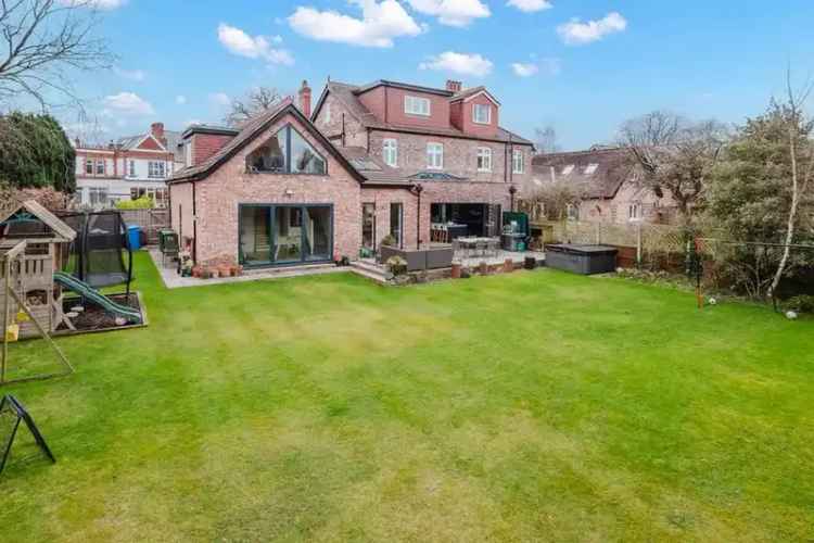 5 Bedroom Semi-Detached House for Sale Hale