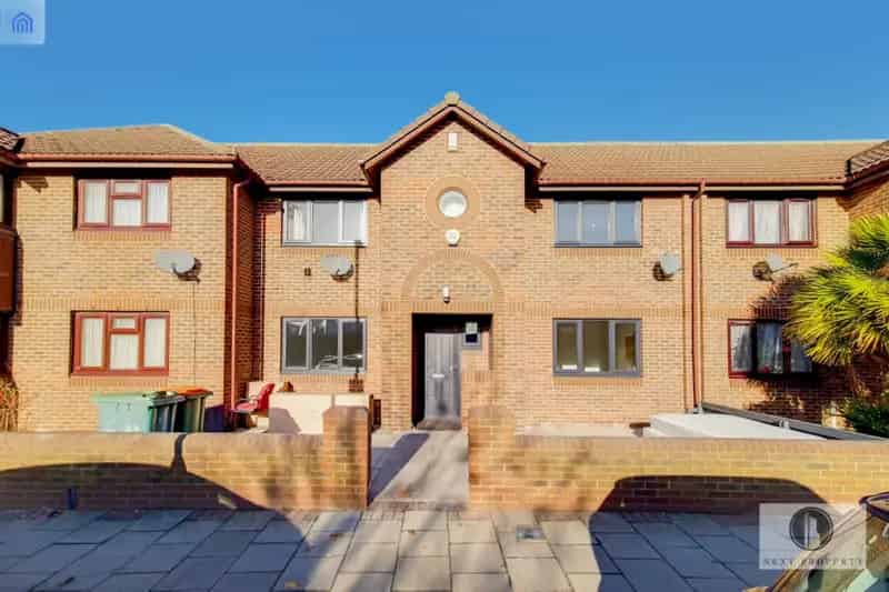 4 Bedroom House to Rent near Maryland Station