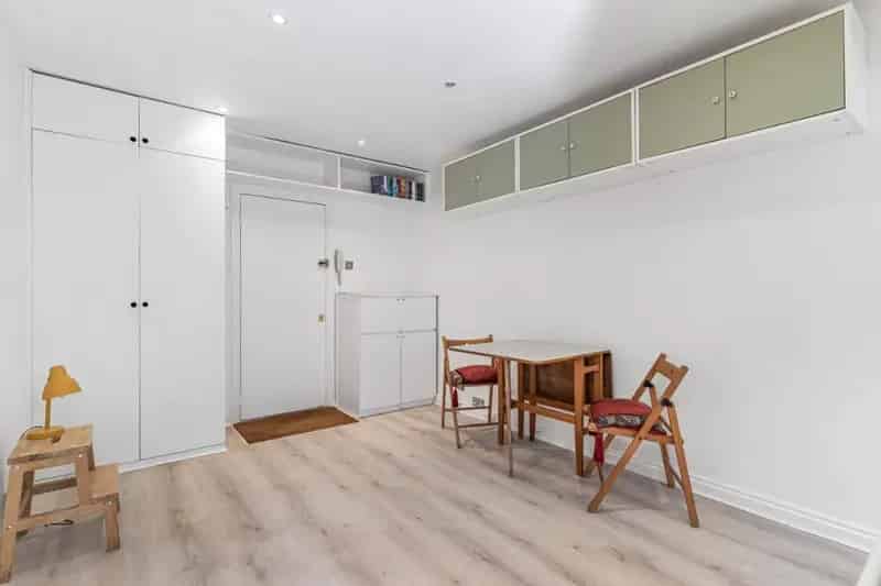 200sqft Studio Apartment with Private Garden Near Forest Hill