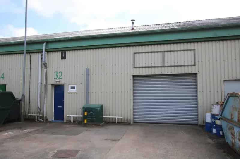 Industrial Unit To Let Bailey Gate Industrial Estate