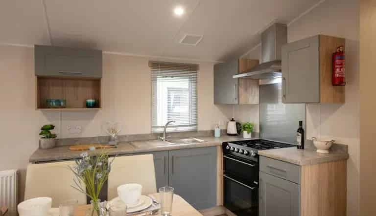 2 Bedroom Park Home for Sale