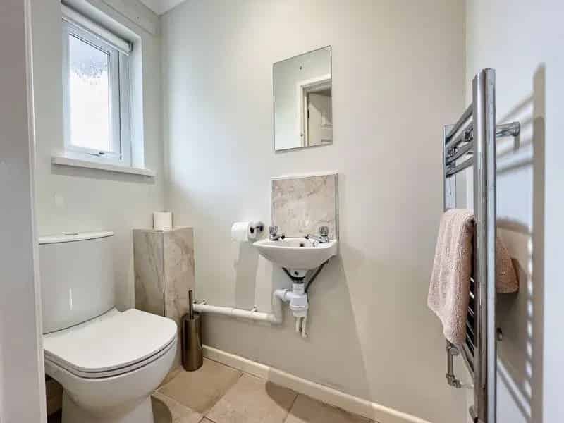3 Bed Semi-Detached House for Sale