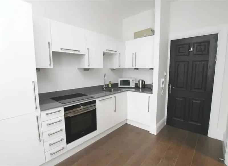 Modern Studio Apartment Holborn High Standard Underfloor Heating