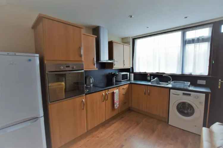 4 Bedroom City Centre Student Flat to Rent