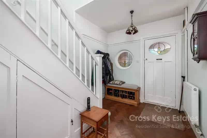 3 Bedroom Semi Detached House Plymouth