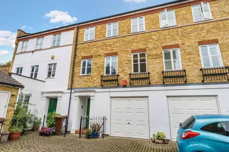 House For Sale , London, England