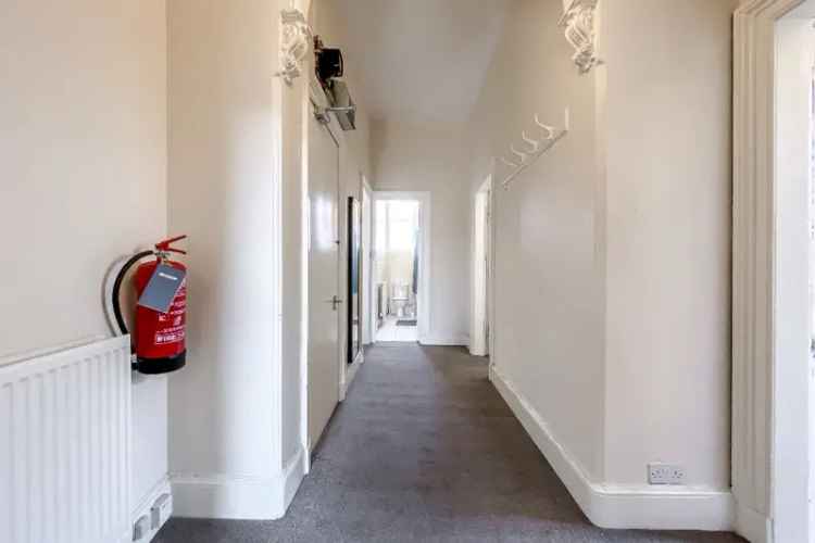 4 Bedroom Flat to Rent in Marchmont Edinburgh