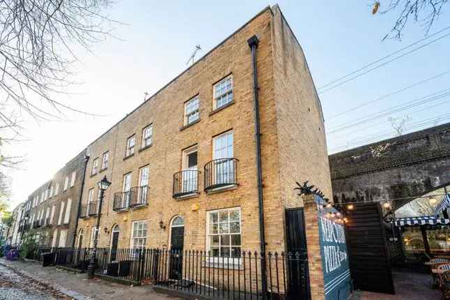 End terrace house for sale in Paradise Row, Bethnal Green, London E2