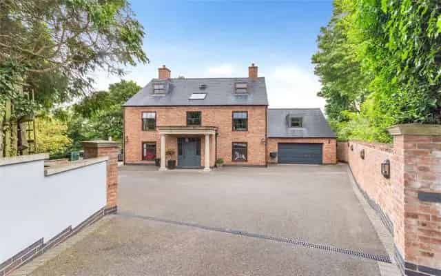 Ambergate Sherwood Nottingham High End Family Home For Sale