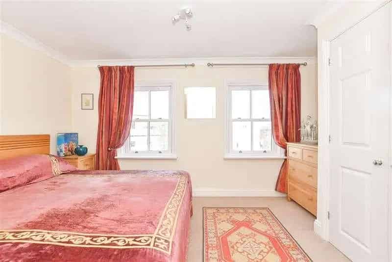 6 Bed House for Sale South Downs National Park