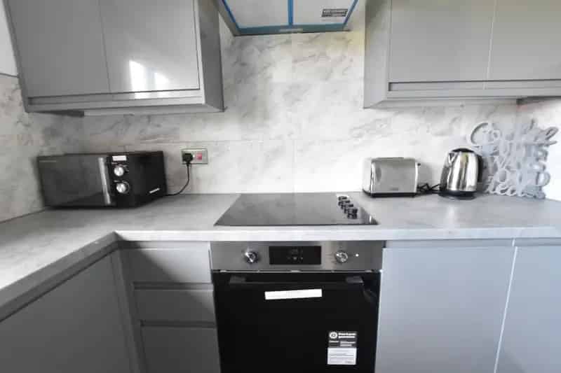4 Bedroom HMO Flat To Let Inclusive Bills Central Location