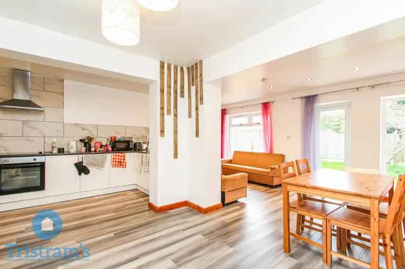 6 Bedroom Semi Detached House to Rent Students