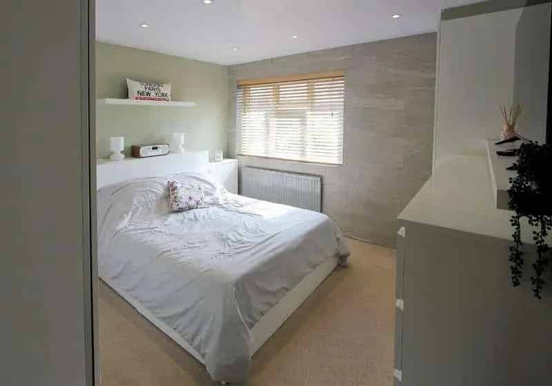 2 Bed House for Sale Near Knebworth Station