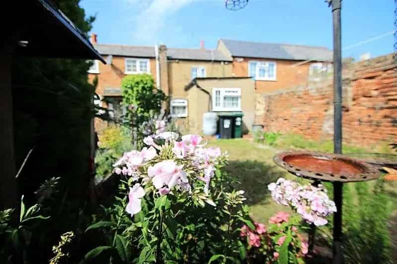 2 Bed Character Cottage For Sale Bedmond
