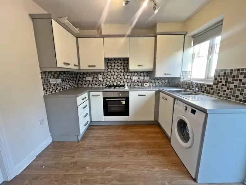3 Bedroom Terrace House For Sale Near Amenities