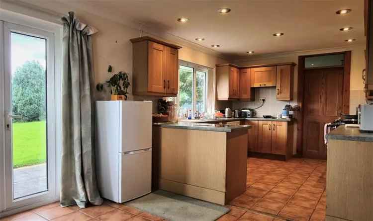 Spacious Country Property with Stunning Views and Paddock