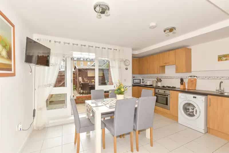 3 Bedroom Terraced House for Sale Near City Centre